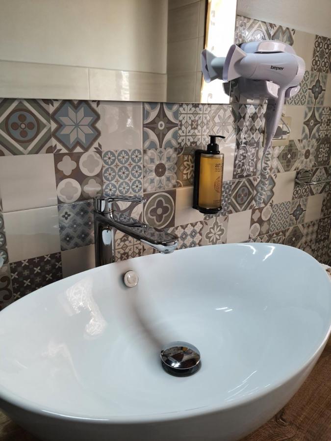 Al Pez Exclusive Rooms Olbia Eksteriør billede