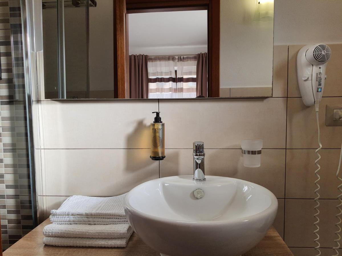 Al Pez Exclusive Rooms Olbia Eksteriør billede